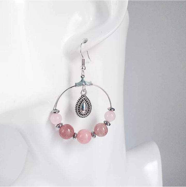 boucles-doreilles-en-pierres-naturelles-quartz-rose-quartz-fraise-opale-rose