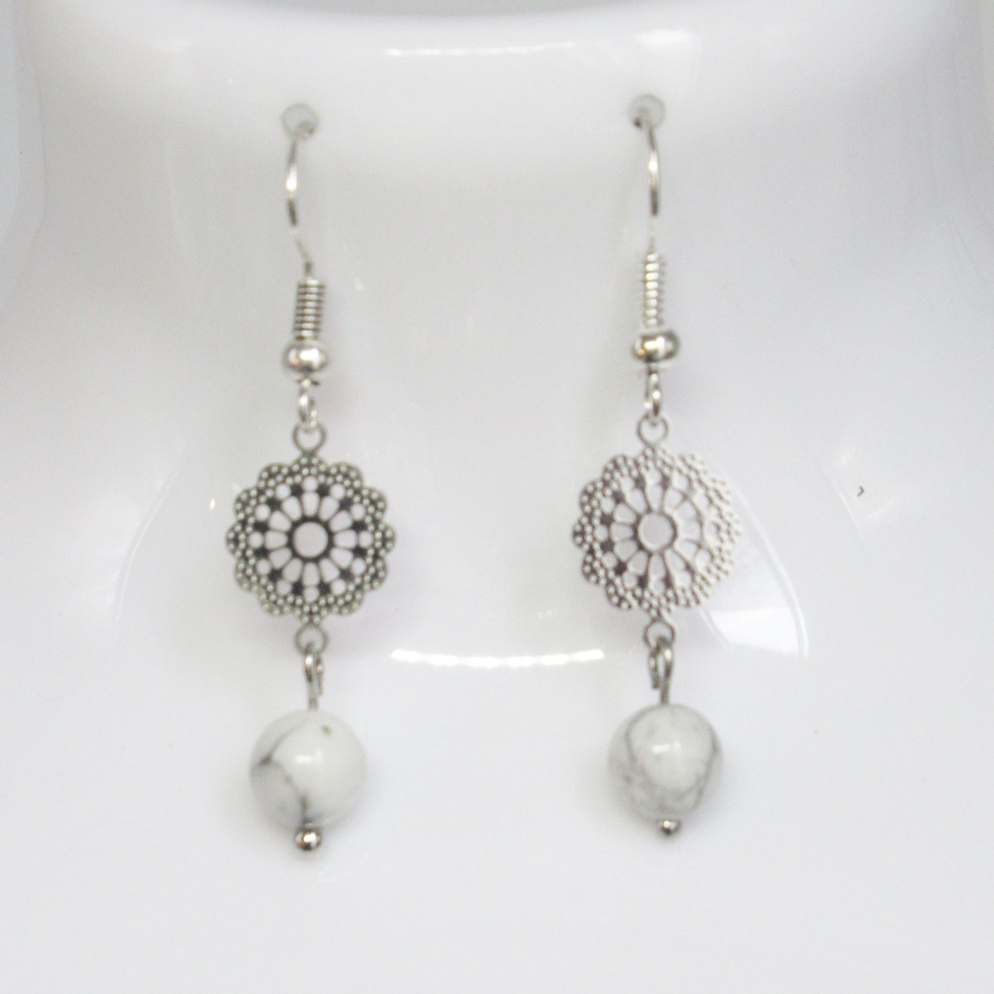 monjolicaillou.fr
https://monjolicaillou.fr › produits › boucles-doreilles-boheme
Boucles d'oreilles - Bohème
Libérez votre esprit bohème avec nos boucles d'oreilles uniques ! Taille : +/- 4 cm Perles : 6 mm