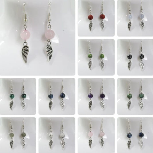 Boucles d'oreilles en pierre naturelle - Ailes  https://monjolicaillou.fr/products/boucles-doreilles-ailes  Ajoutez une touche de naturel et d'élégance à votre look avec nos boucles d'oreilles en pierre naturelle en forme d'ailes. Fabriquées avec soin, ces boucles d'oreilles uniques mettent en valeur la beauté naturelle des pierres tout en ajoutant une touche de style à votre tenue.