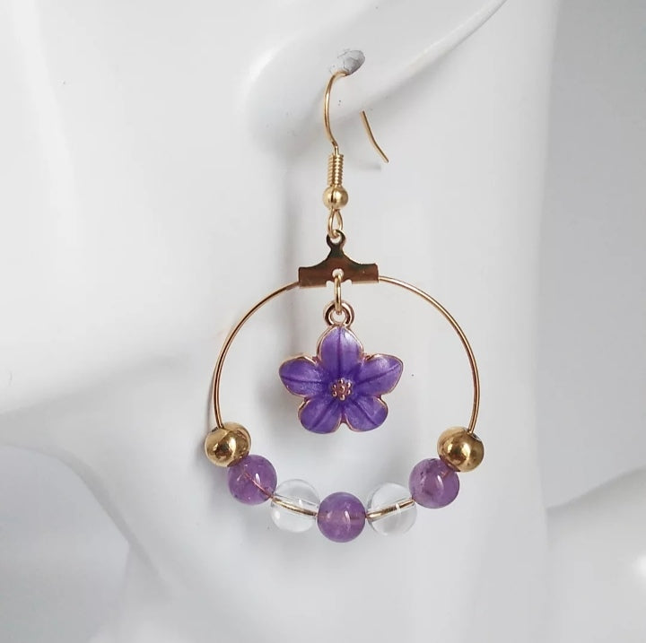 Boucles d'oreilles créoles dorées en pierres naturelles - Améthyste