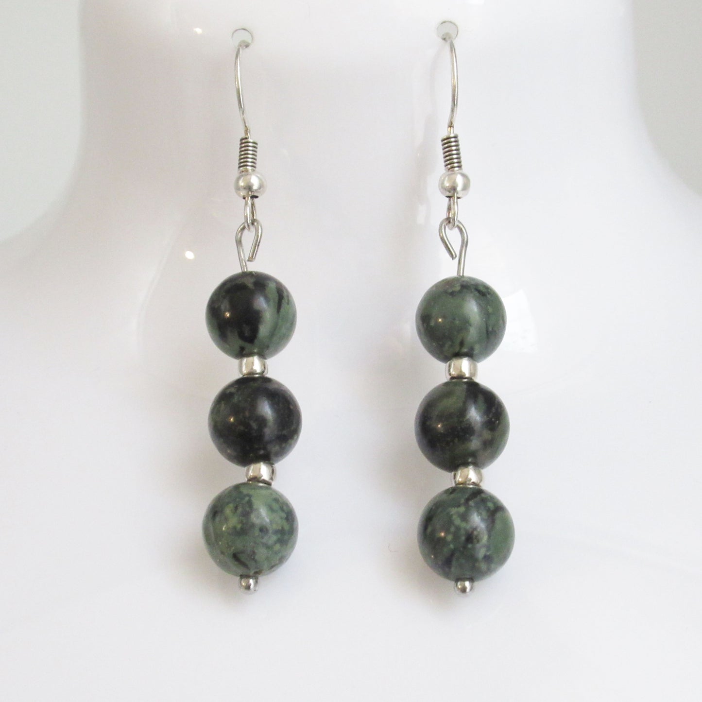 Boucles d'oreilles - Triple perles - en pierres naturelles