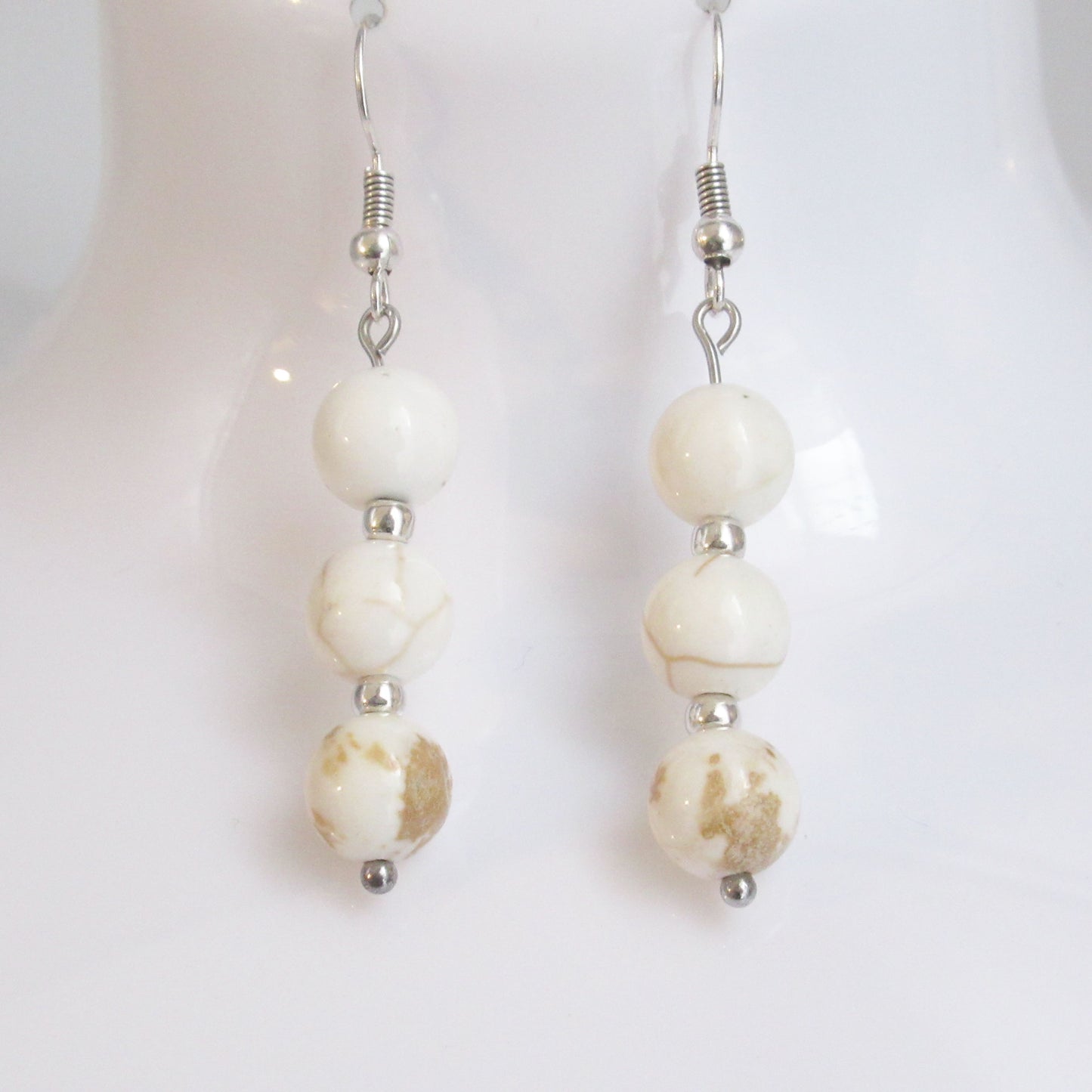 Boucles d'oreilles - Triple perles - en pierres naturelles