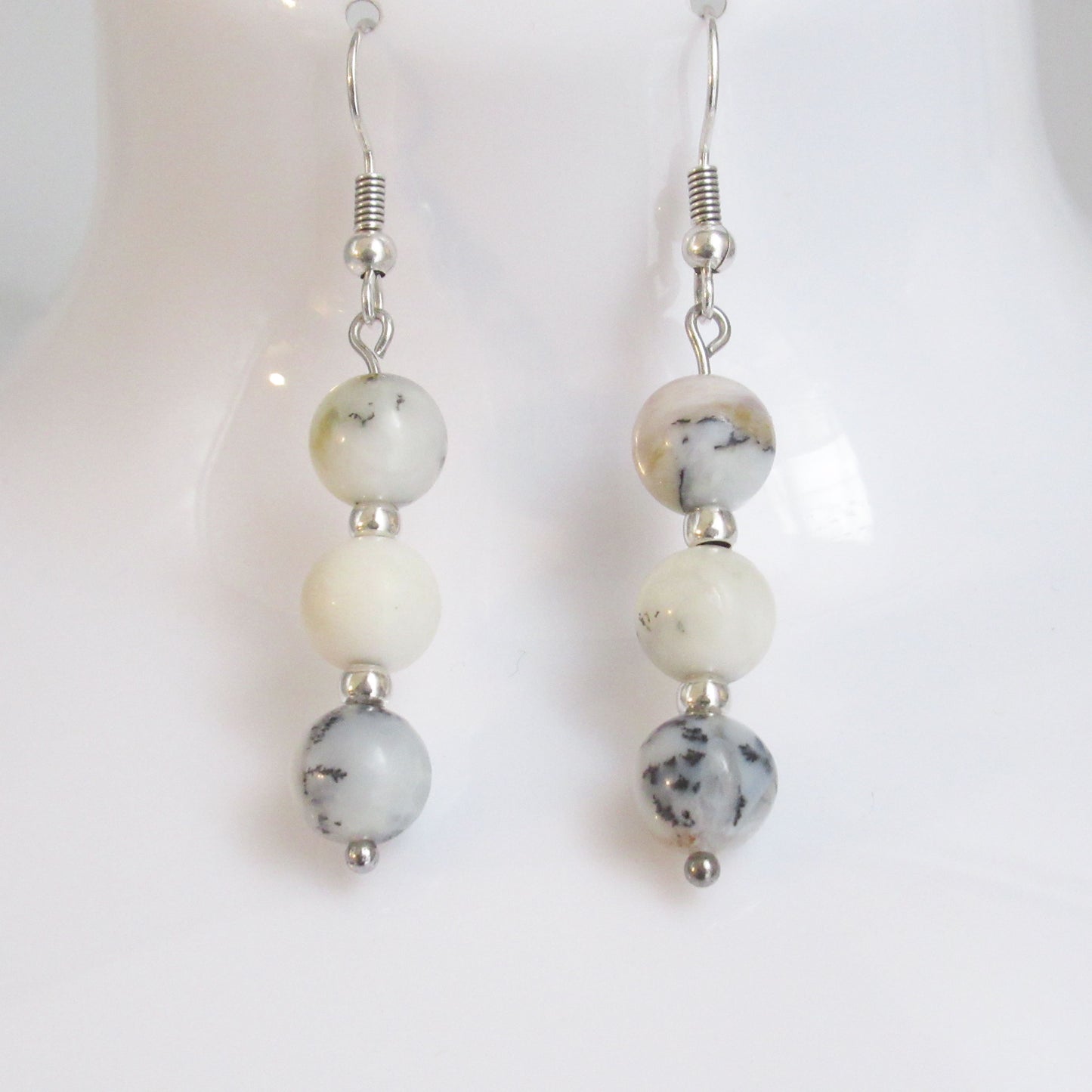 Boucles d'oreilles - Triple perles - en pierres naturelles