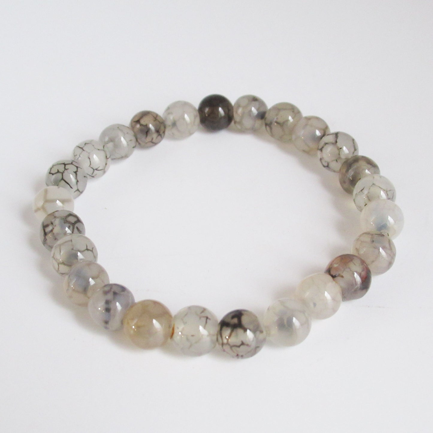 monjolicaillou.fr
https://monjolicaillou.fr › produits › bracelet-agate-veines-de-dragon
Bracelet - Agate Veines de Dragon
Découvrez le bracelet en Agate Veines de Dragon, une pierre naturelle à l'énergie mystique et bienfaisante. Connu pour éveiller vos talents cachés et stimuler l…