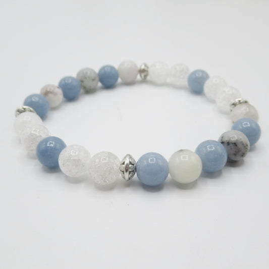 Bracelet spiritualité Femme en pierres naturelles  https://monjolicaillou.fr/products/bracelet-spiritualité-femme-en-pierres-naturelles