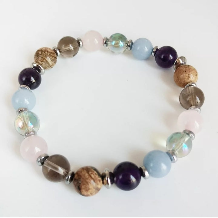 Bracelet de deuil et de réconfort en pierres naturelles – pour accompagner le chagrin, la tristesse ou une séparation. Apporte paix, apaisement et recentrage émotionnel.