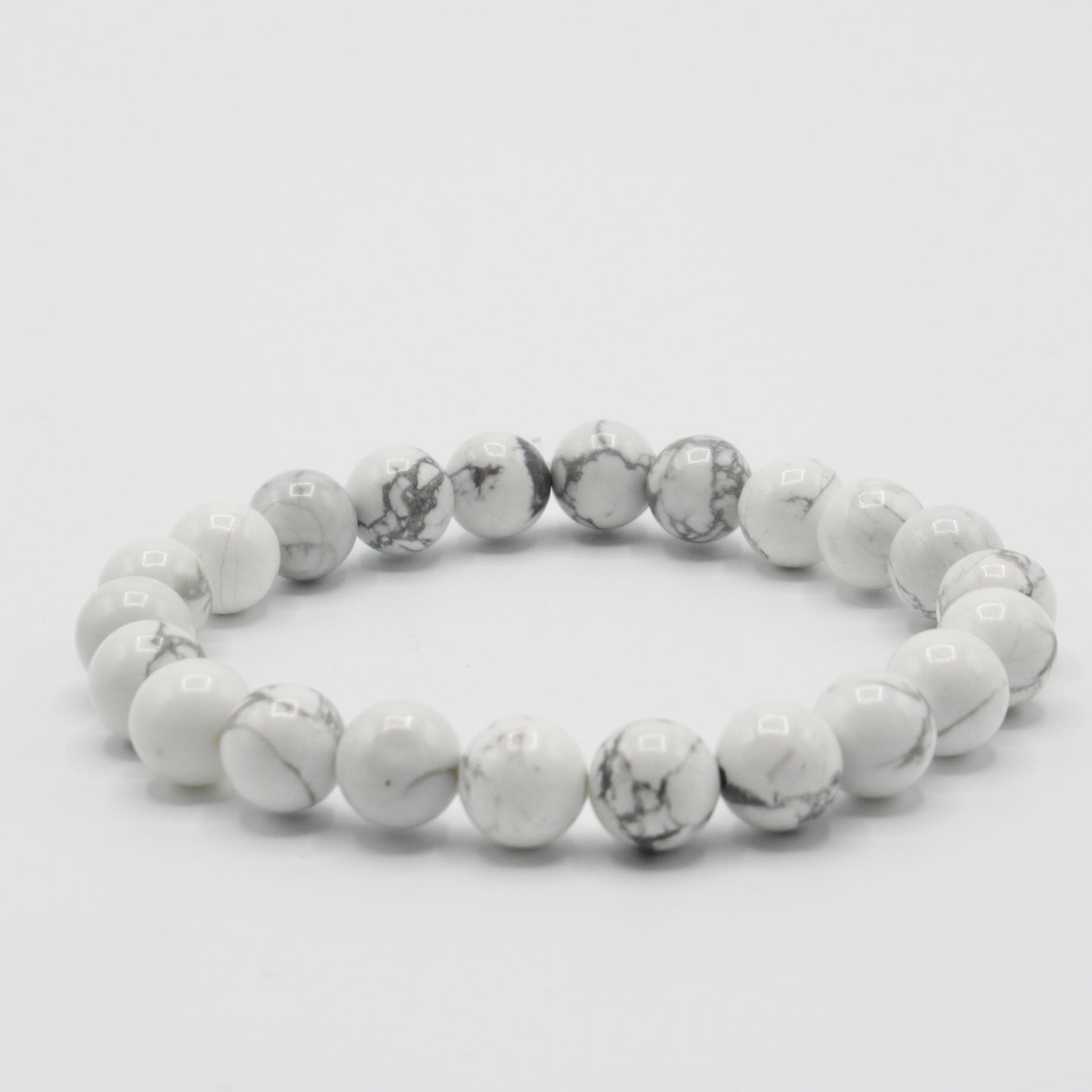 Bracelet Howlite Femme/Homme en pierres naturelles https://monjolicaillou.fr/products/bracelet-howlite-femme-homme-en-pierres-naturelles