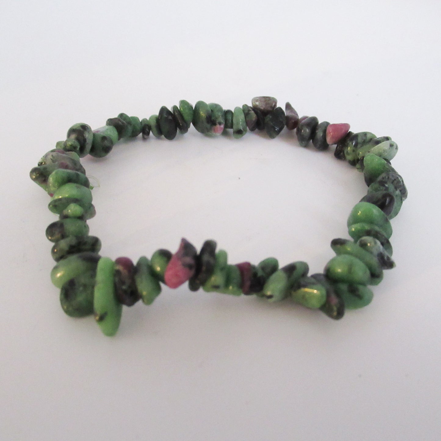 Bracelets baroques Femme/Homme en pierres naturelles https://monjolicaillou.fr/products/bracelet-baroque-femme-homme-en-pierres-naturelles-lithotherapie