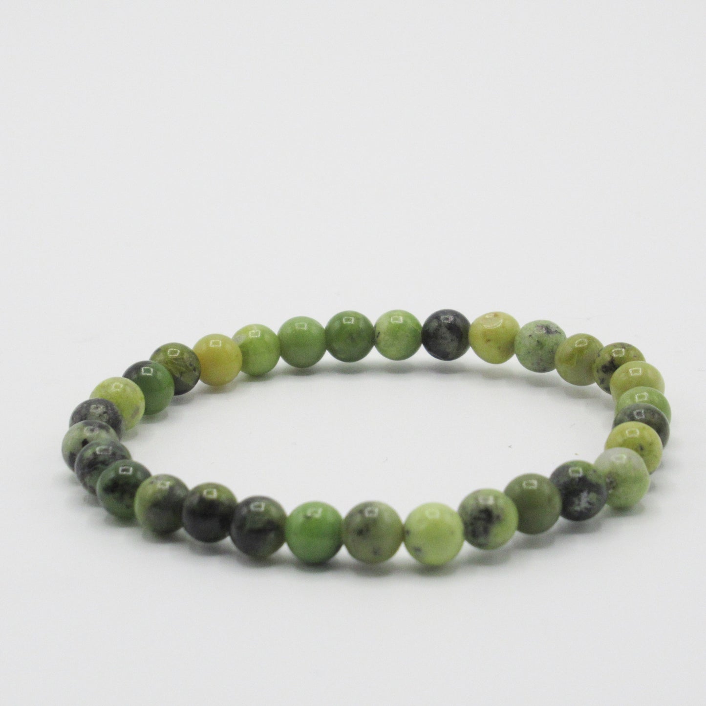 Bracelet Chrysoprase Femme/Homme en pierres naturelles - 6 mm https://monjolicaillou.fr/products/bracelet-chrysoprase-femme-homme-en-pierres-naturelles-6-mm