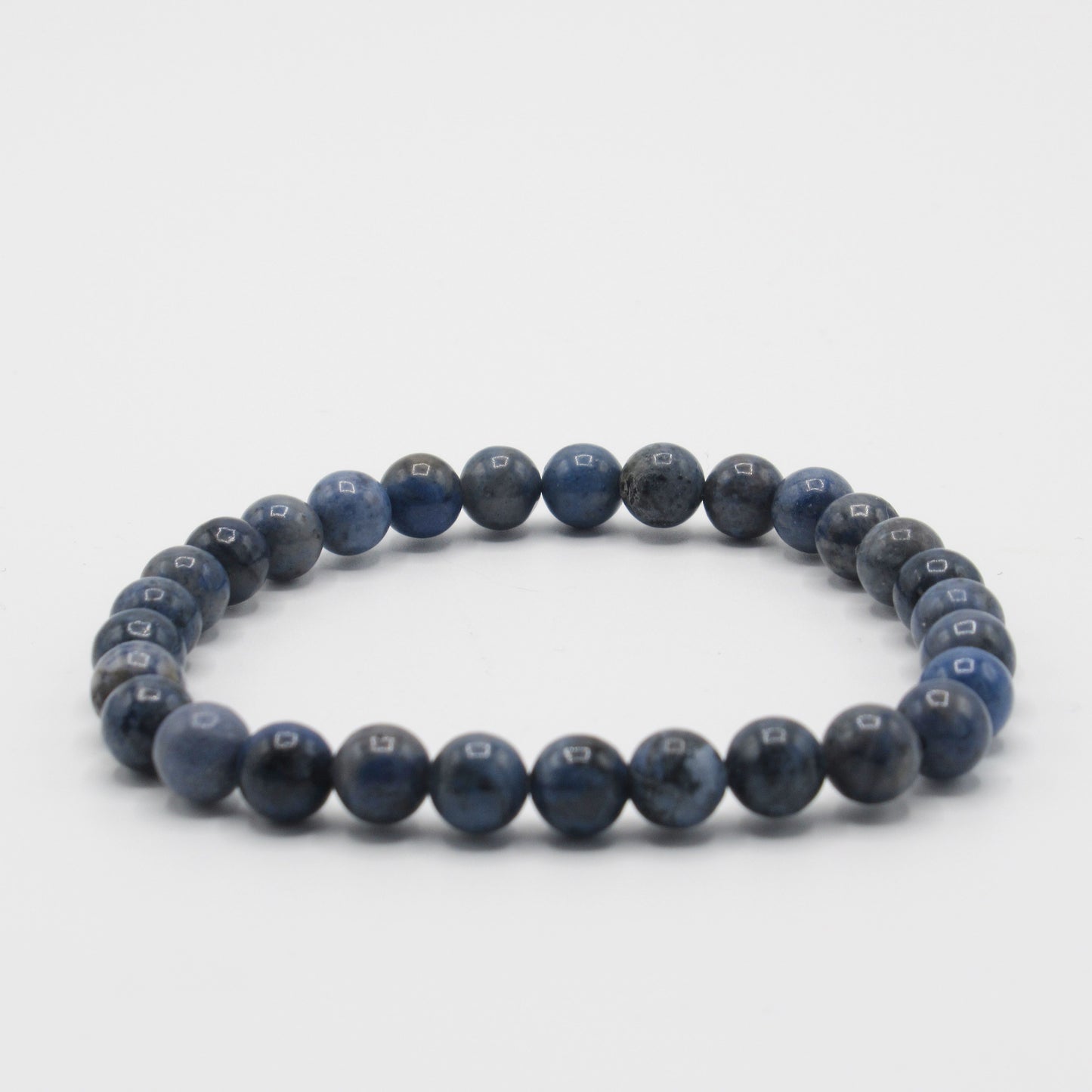 Bracelet Dumortiérite Femme/Homme en pierres naturelles - 6 mm https://monjolicaillou.fr/products/bracelet-dumortierite-femme-homme-en-pierres-naturelles-6-mm