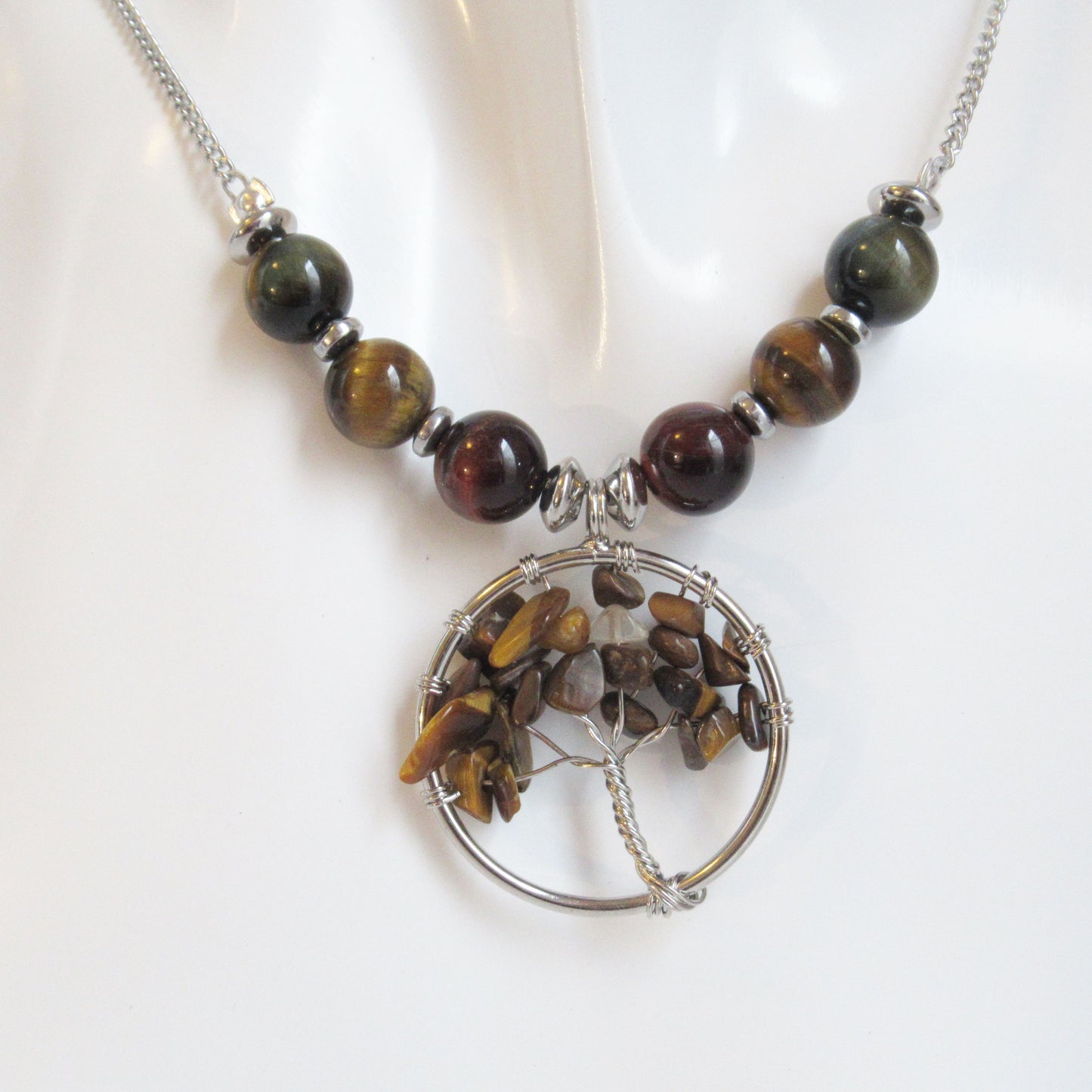 Collier en pierre naturelle - protection 3 yeux - Arbre de vie