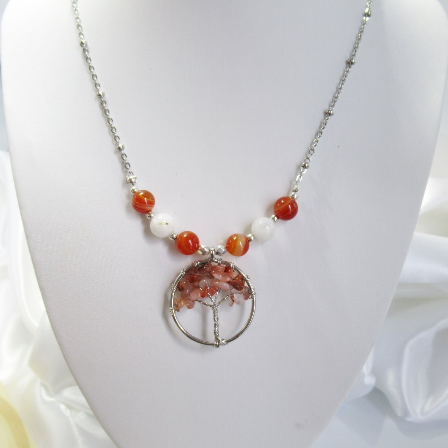 Collier en pierre naturelle - Cornaline et Pierre de lune - Arbre de vie