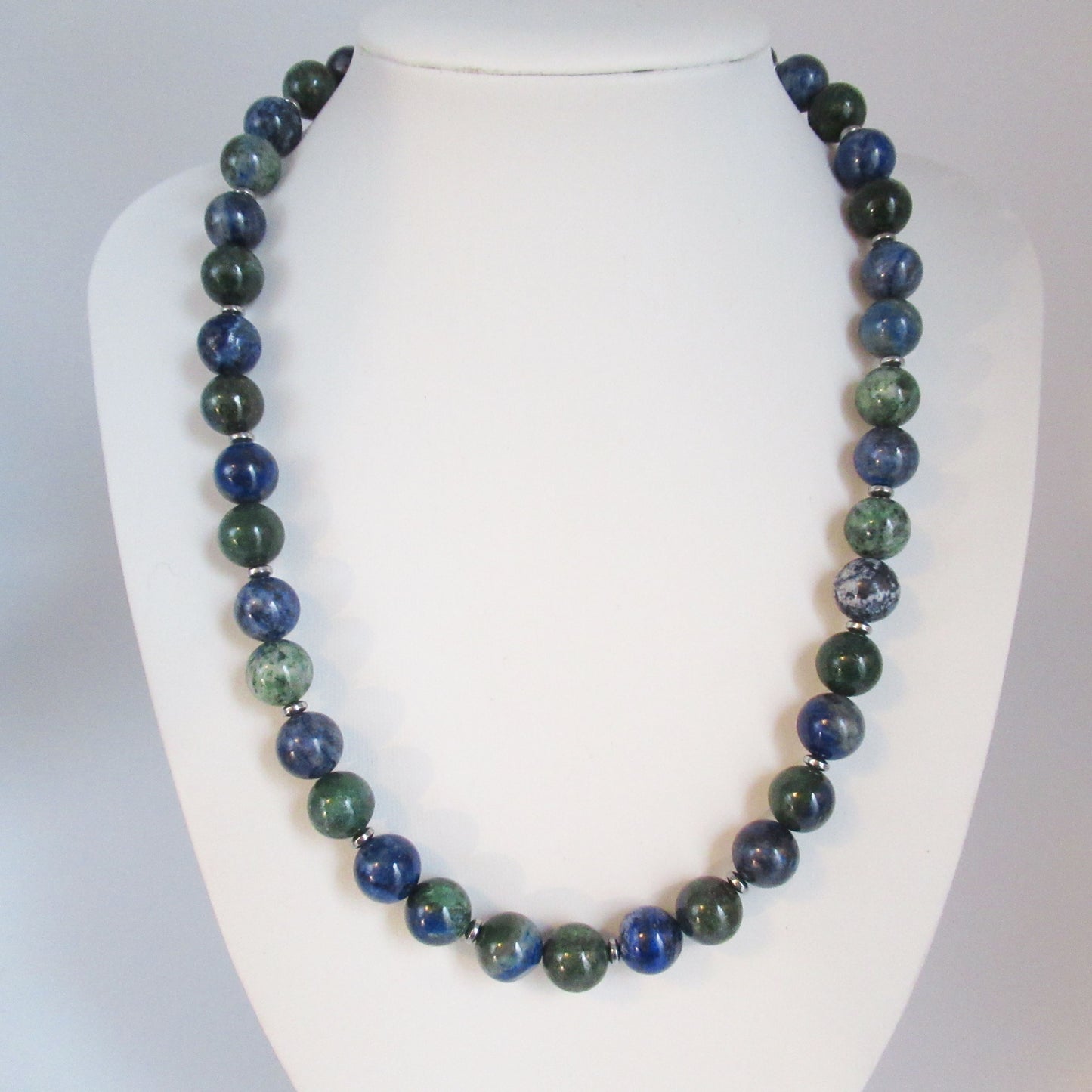 Colliers en pierres naturelles - 10 mm