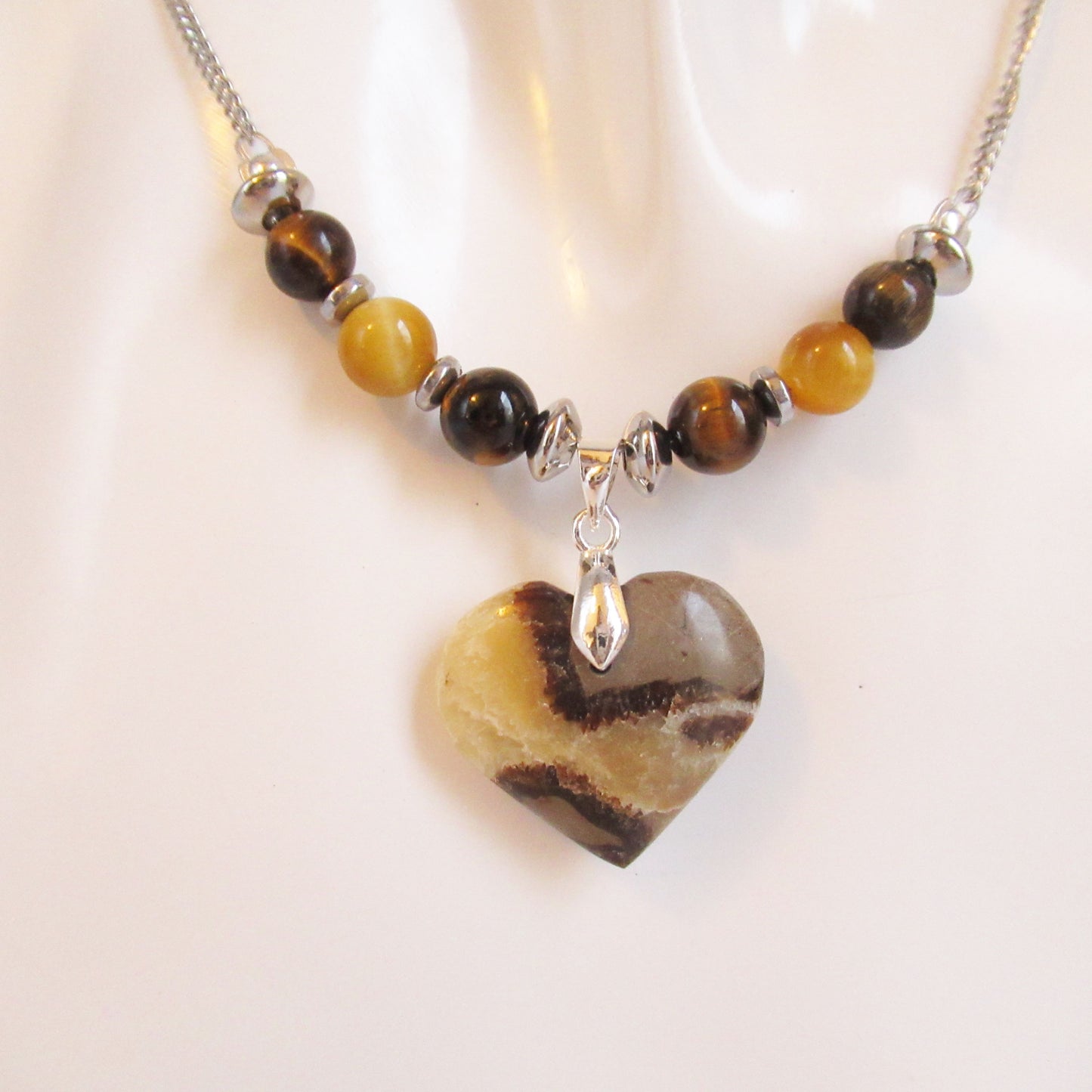 Collier Septaria Oeil de tigre en pierres naturelles