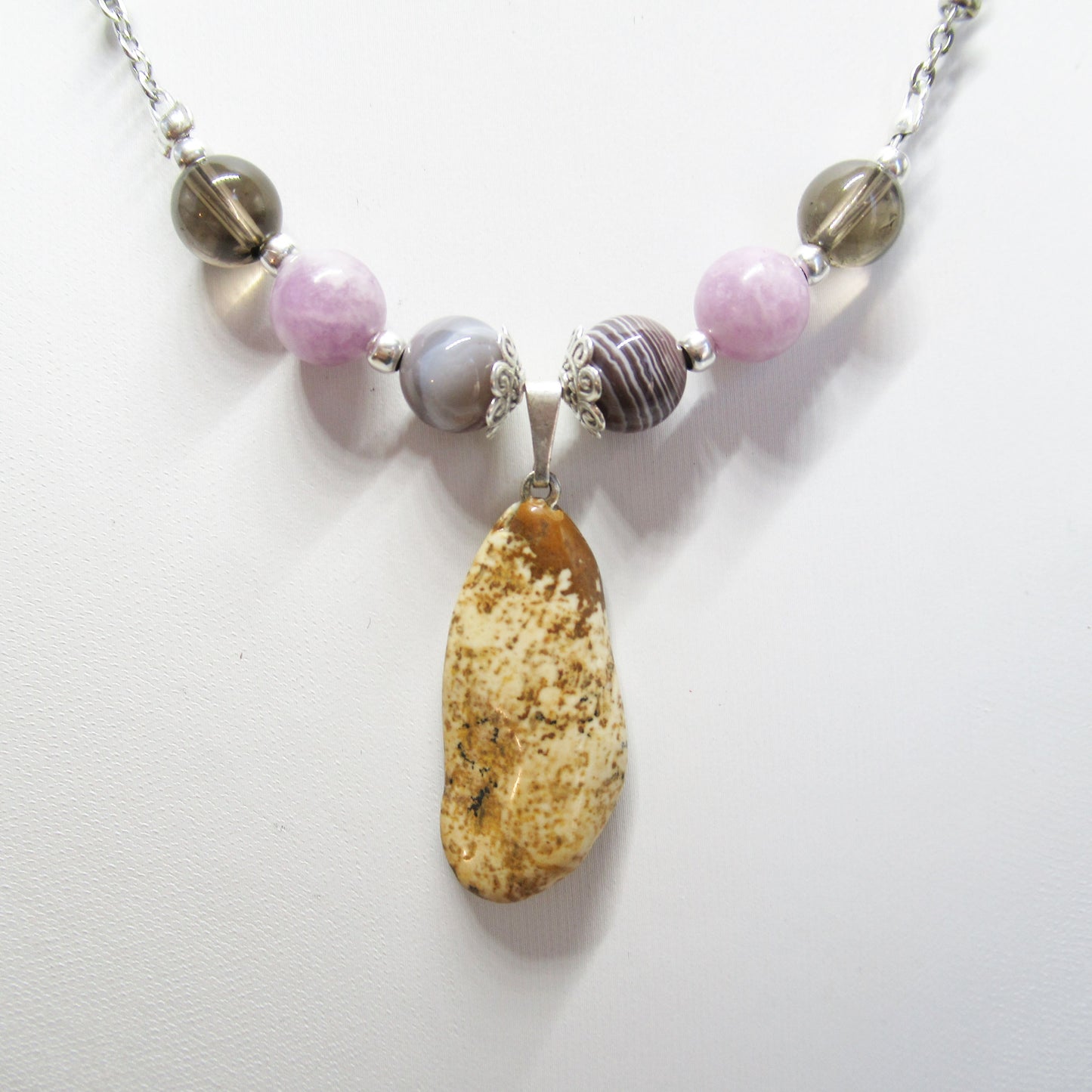 Collier anti-tabac Femme en pierres naturelles