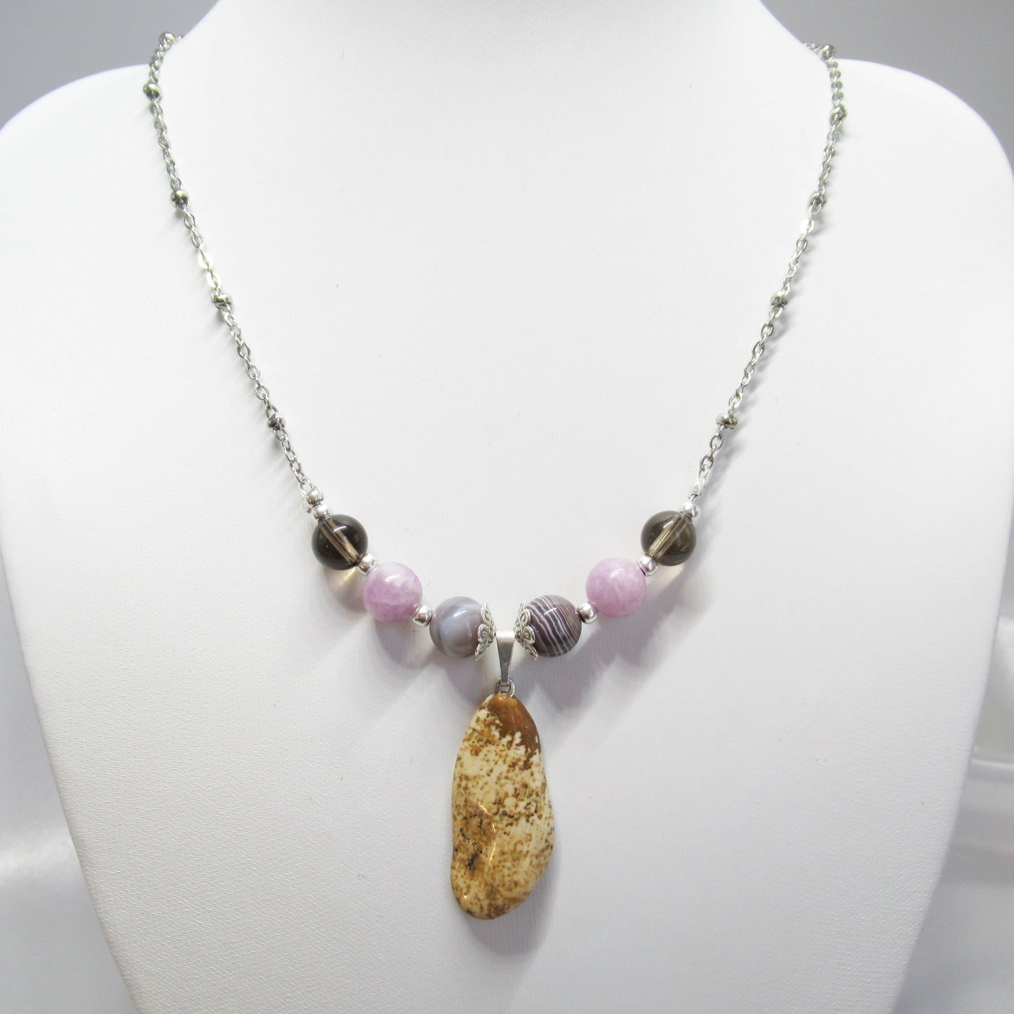 Collier anti-tabac Femme en pierres naturelles