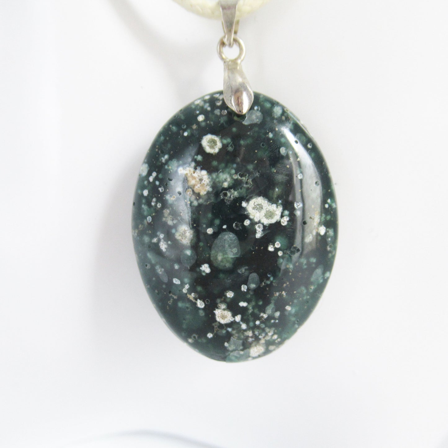 Pendentif Jaspe Orbiculaire