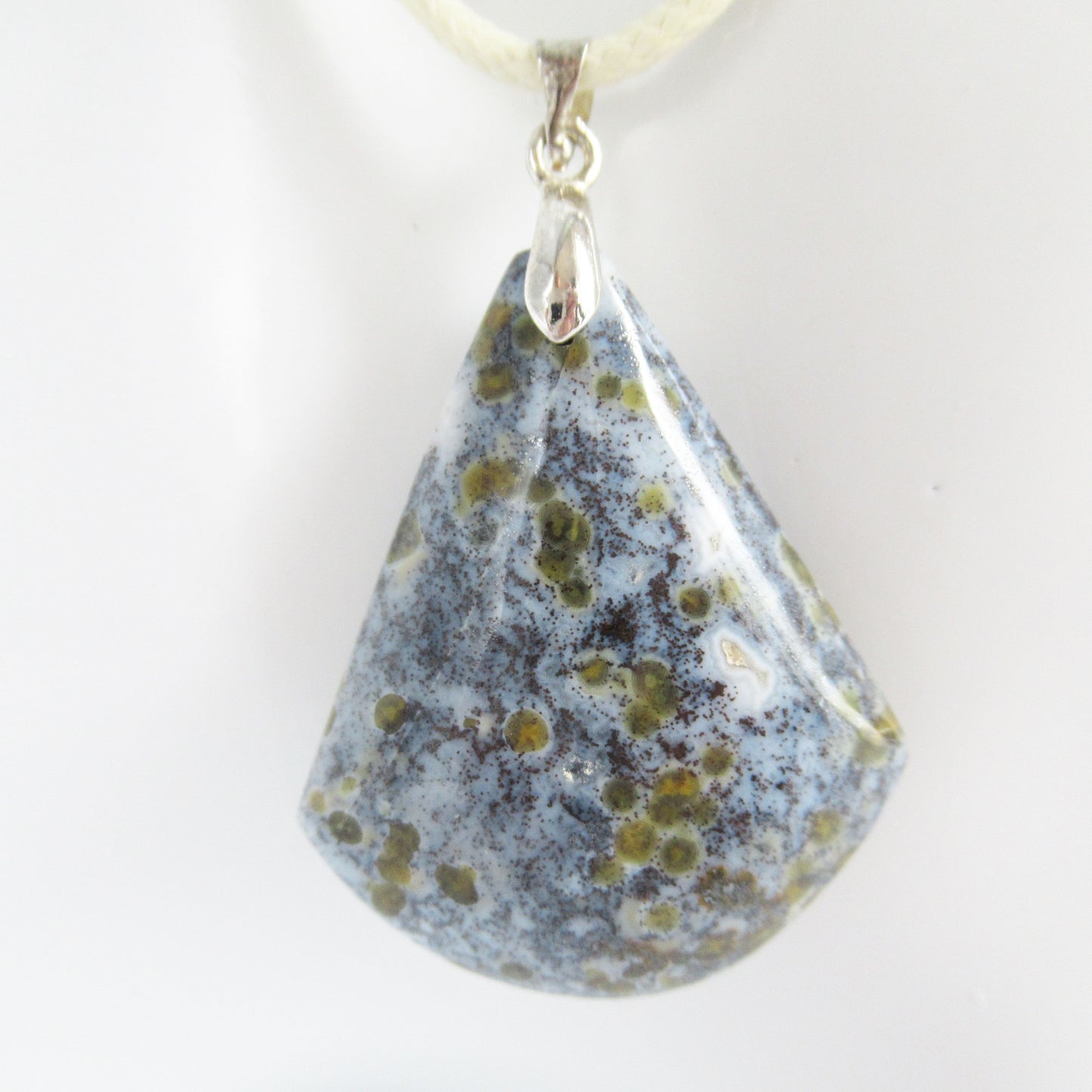 Pendentif Jaspe Orbiculaire