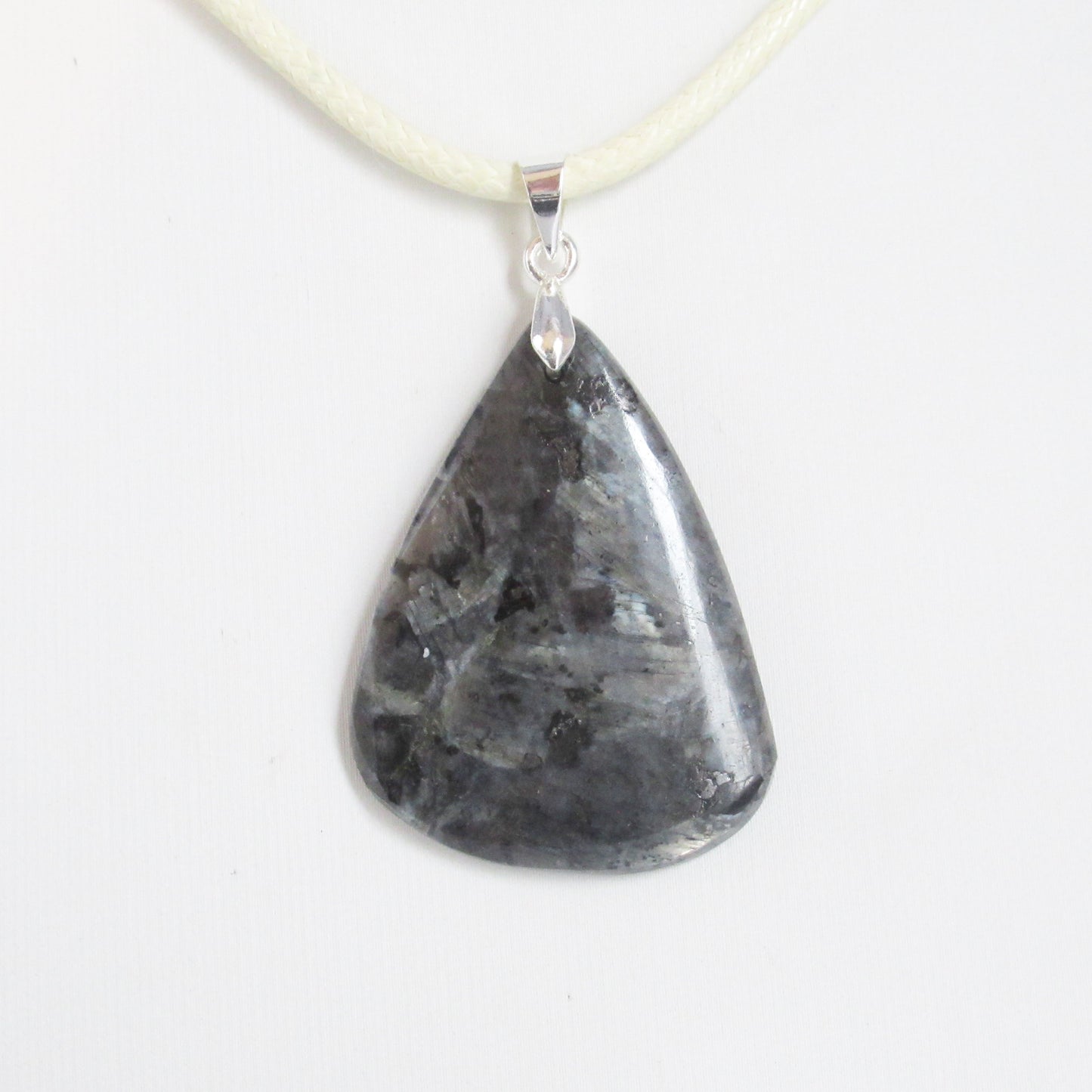 Pendentif en pierre naturelle - Larvikite