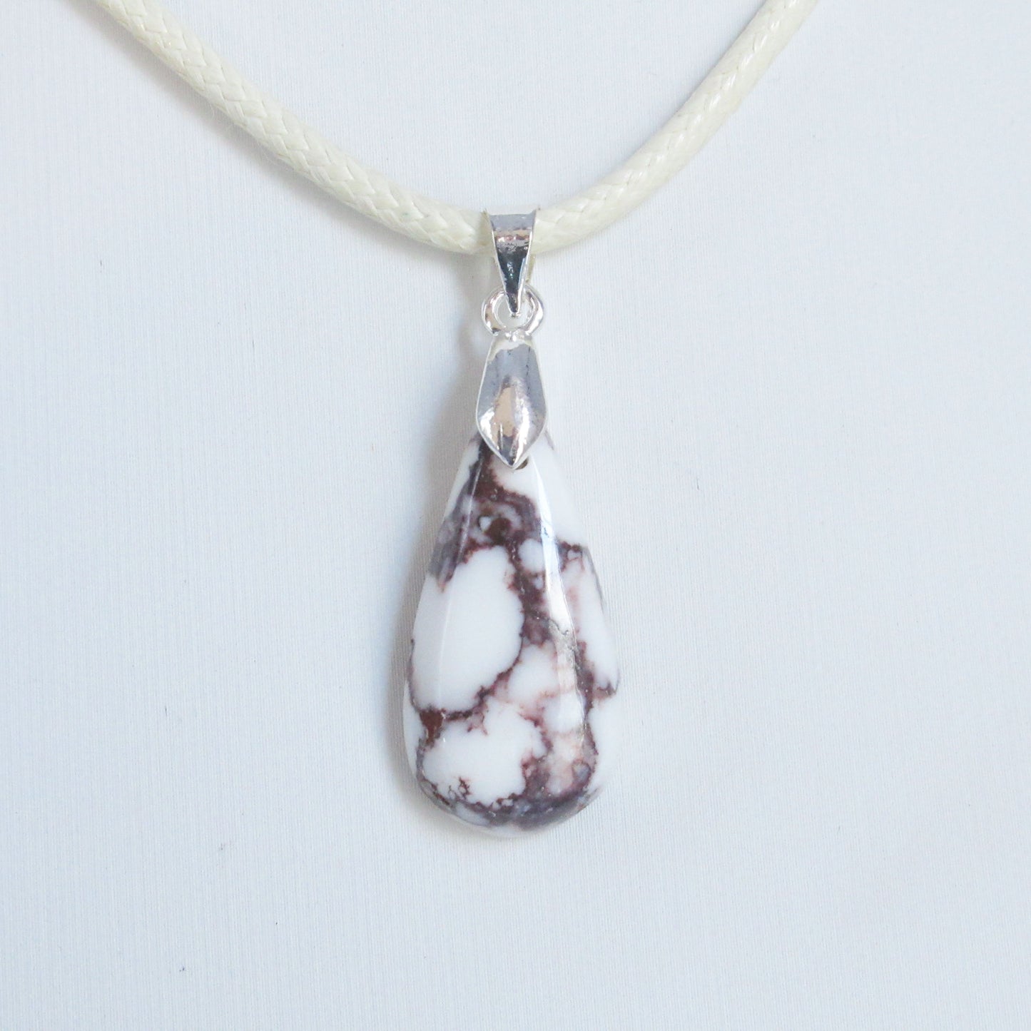 Pendentif en pierre naturelle - Magnésite