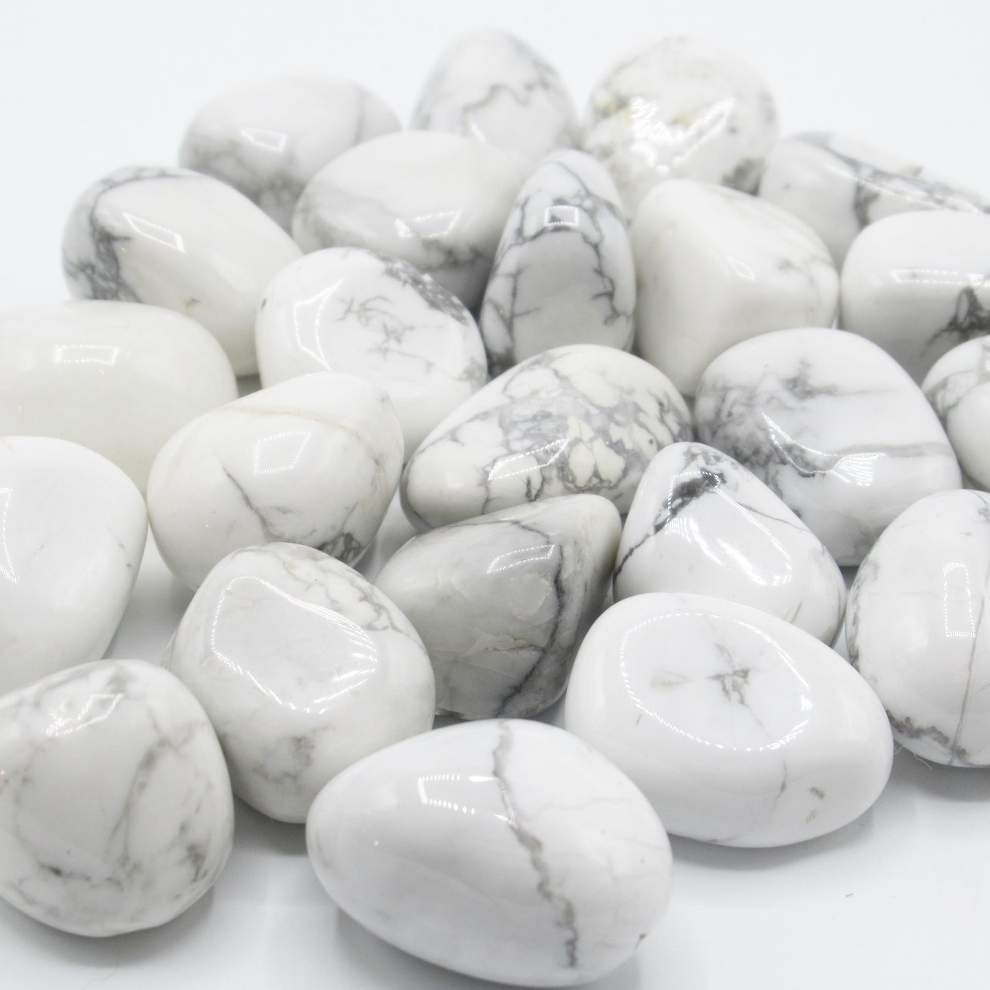 Pierre Roulée Howlite