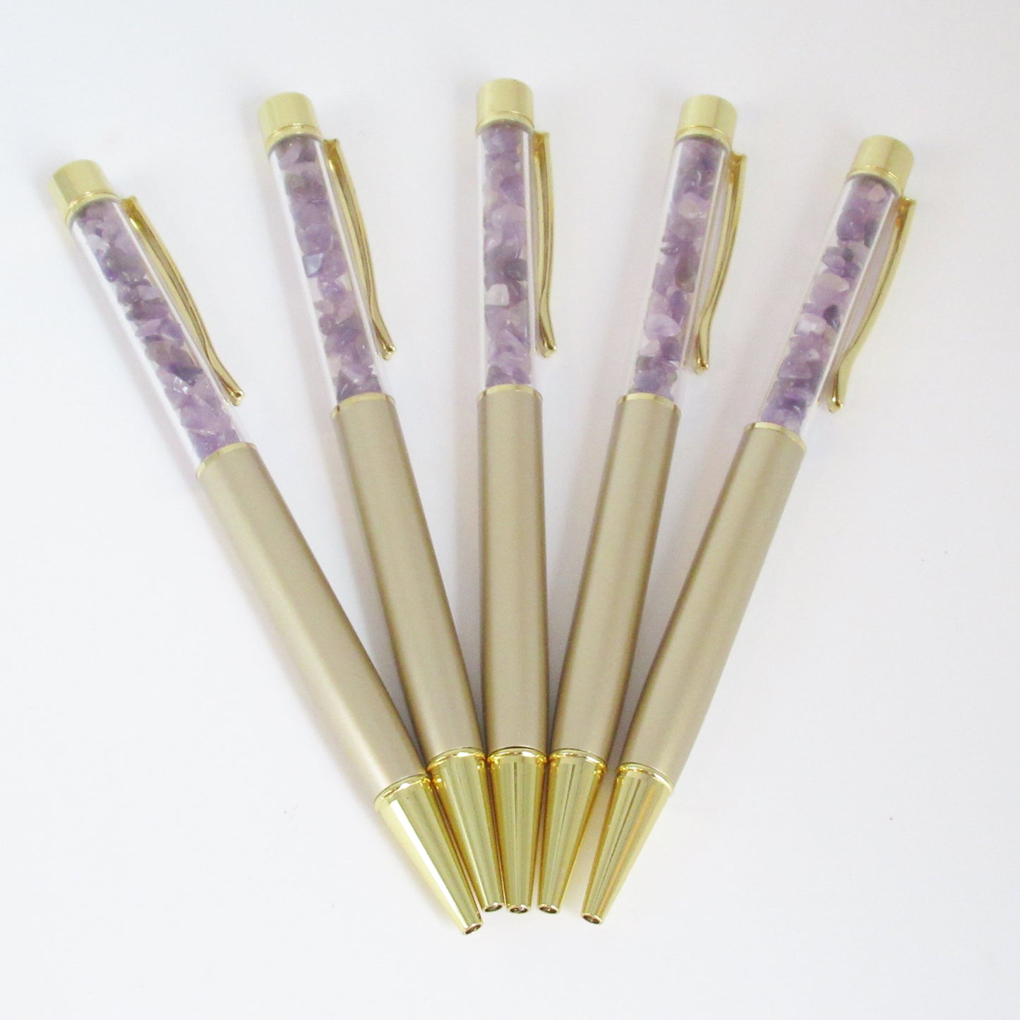 Stylo doré en pierres naturelles