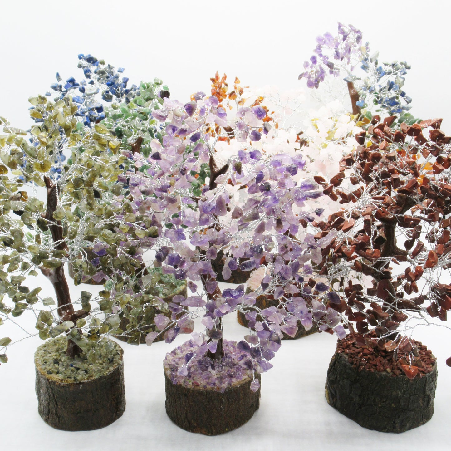 Arbre de vie des 7 chakras en pierres naturelles