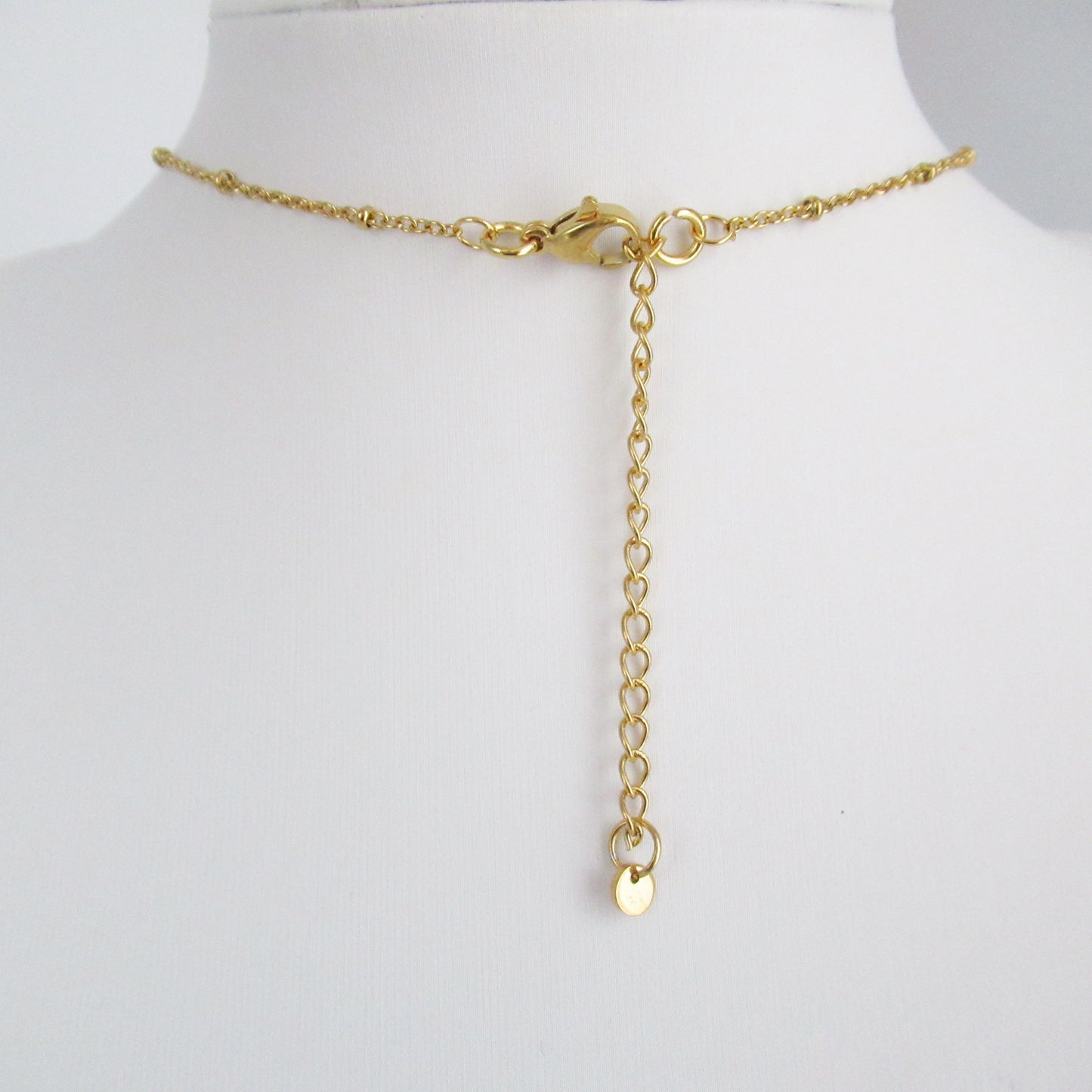 Collier en pierres naturelles