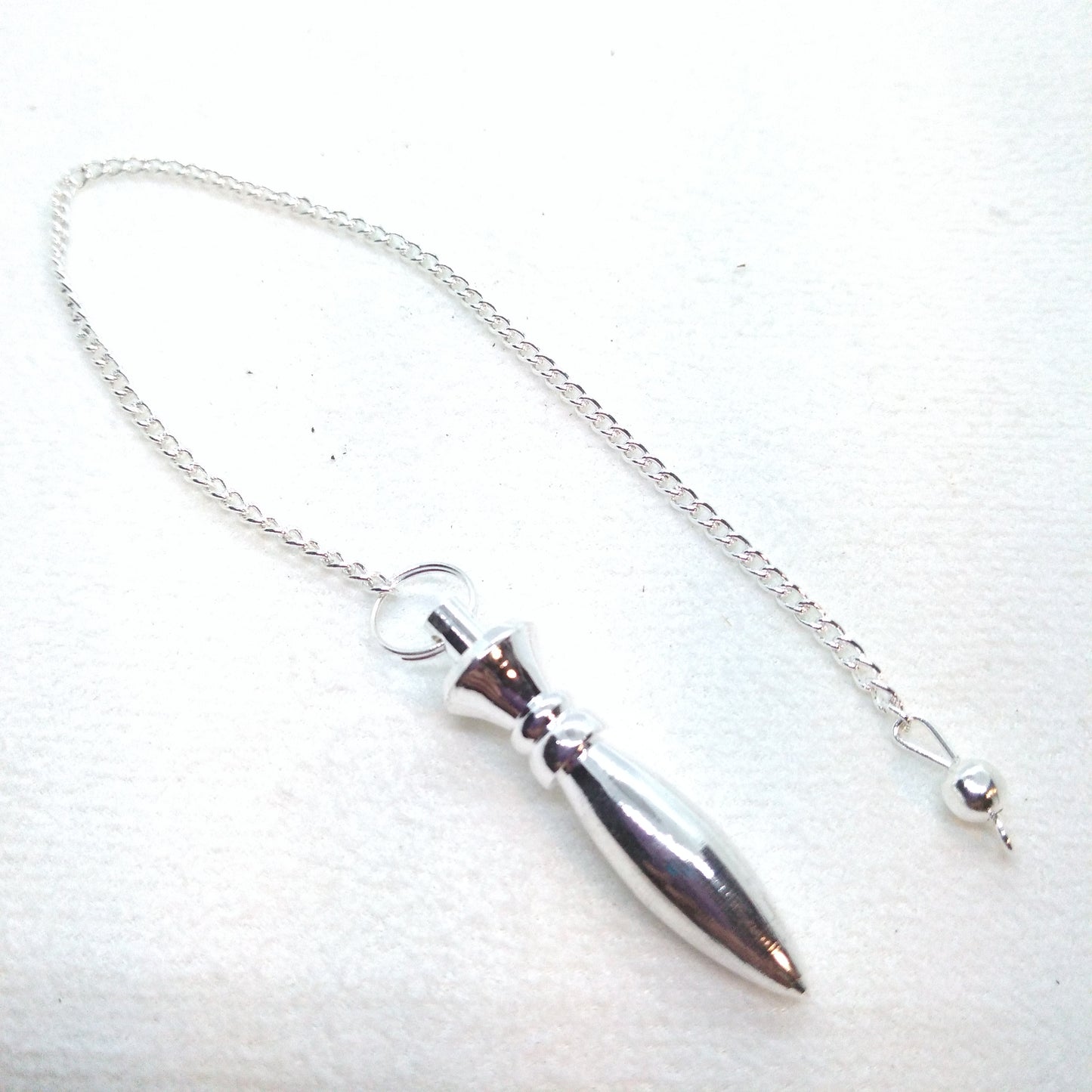 Pendule Egyptien en Métal Argenté