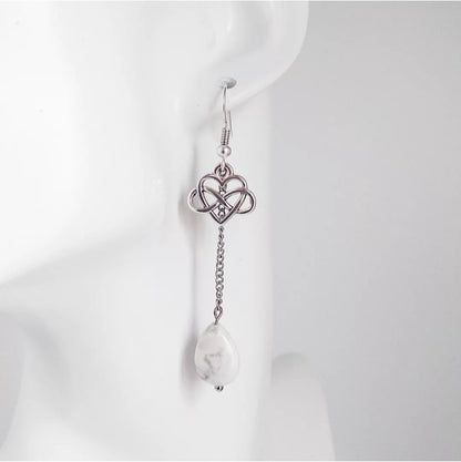 Boucles d'oreilles Howlite - Infini / Coeur