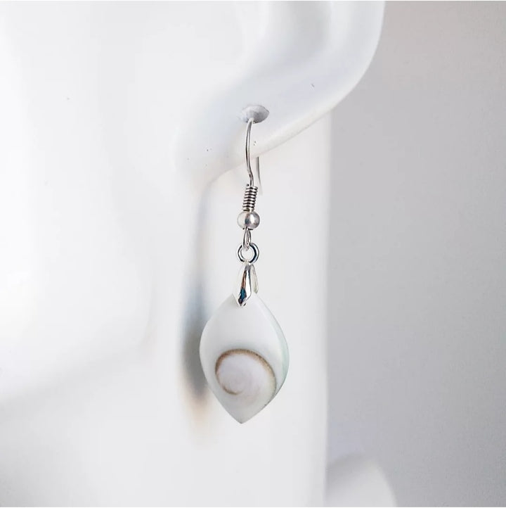 Boucles d'oreilles Oeil de Sainte Lucie