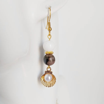 Boucles d'oreilles en pierres naturelles - Agate Turitelle - Nacre - Saint Jacques