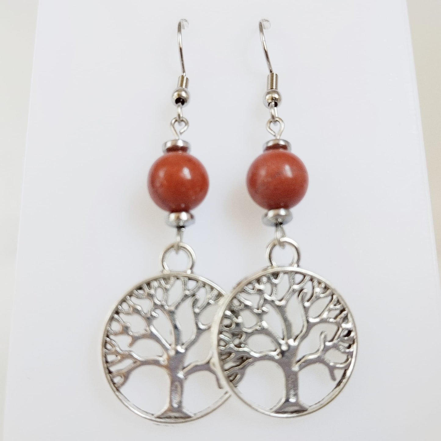 Boucles d'oreilles en pierres naturelles - Perles + Arbre de Vie