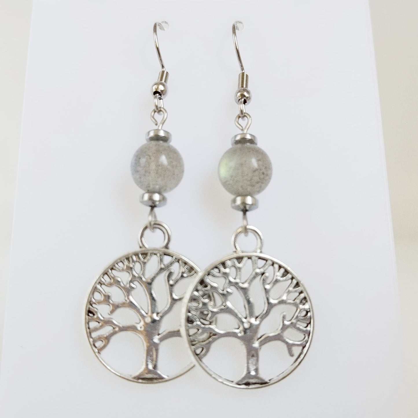 Boucles d'oreilles en pierres naturelles - Perles + Arbre de Vie