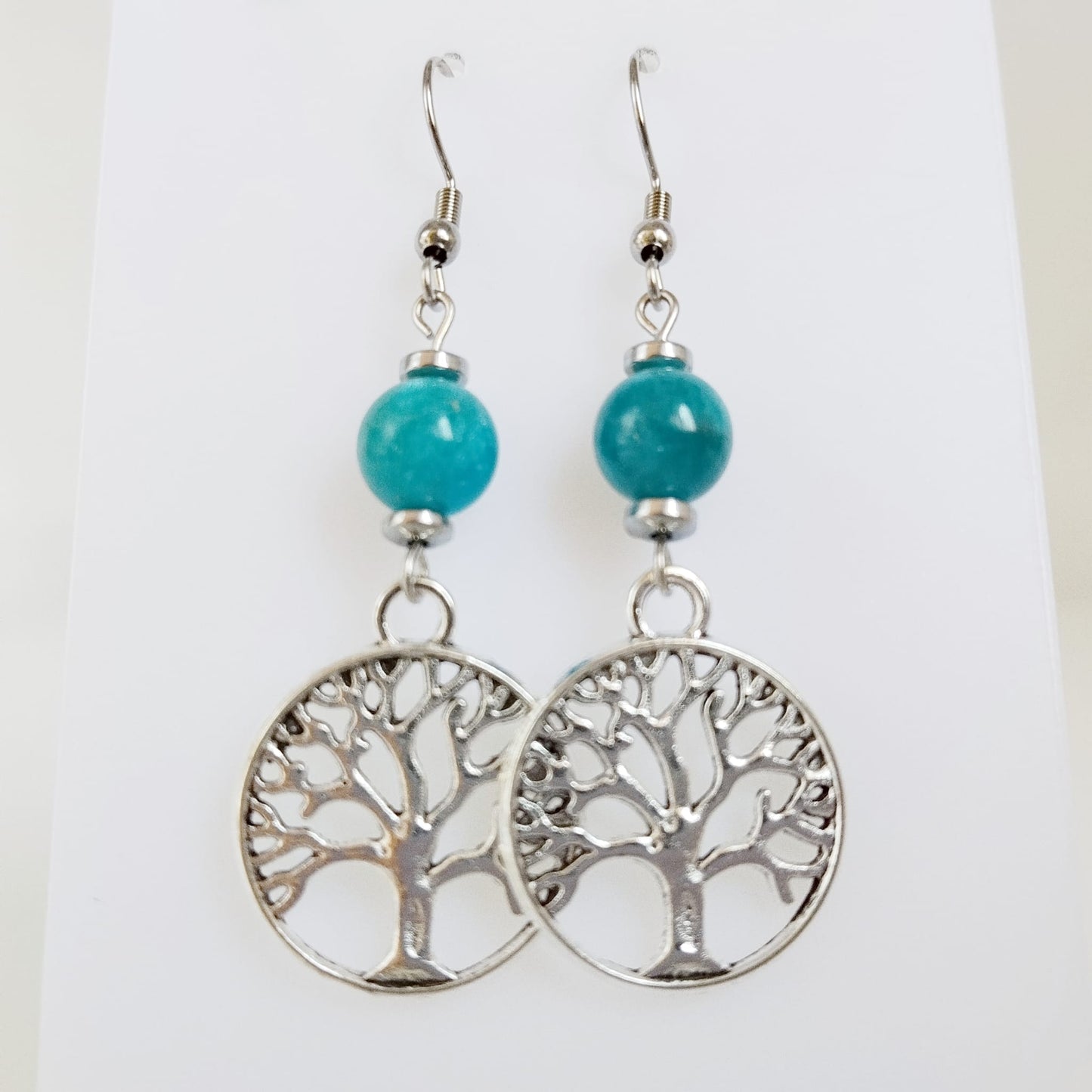 Boucles d'oreilles en pierres naturelles - Perles + Arbre de Vie