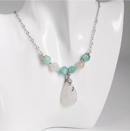 Collier en pierre naturelle - Pierre de lune blanche et Pierre de lune verte (garniérite)