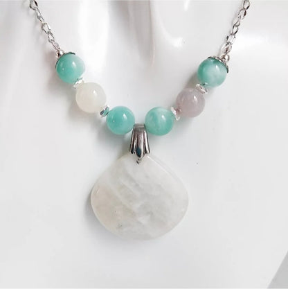 Collier en pierre naturelle - Pierre de lune blanche et Pierre de lune verte (garniérite)