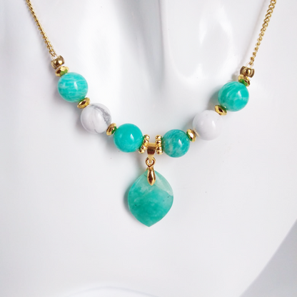 Collier en pierre naturelle- Amazonite AAA et Howlite - Marquise