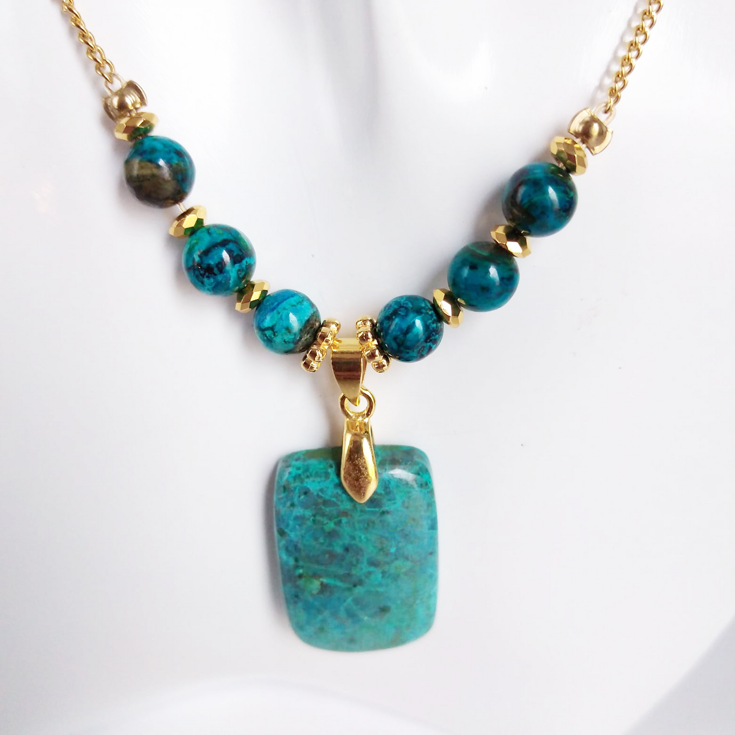 Colliers en pierres naturelles - Chrysocolle