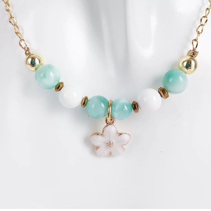 Collier en pierre naturelle - Garniérite - Nacre