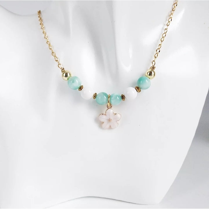 Collier en pierre naturelle - Garniérite - Nacre