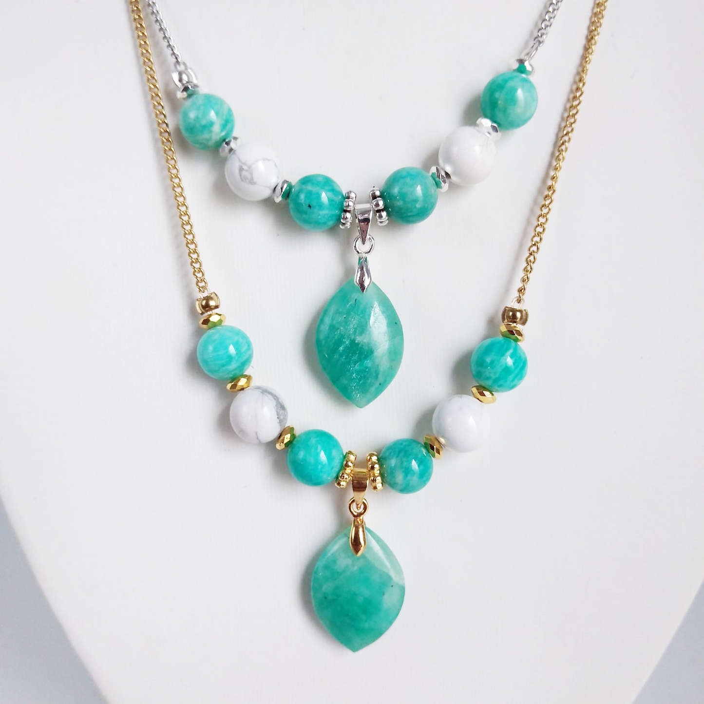 Collier en pierre naturelle- Amazonite AAA et Howlite - Marquise