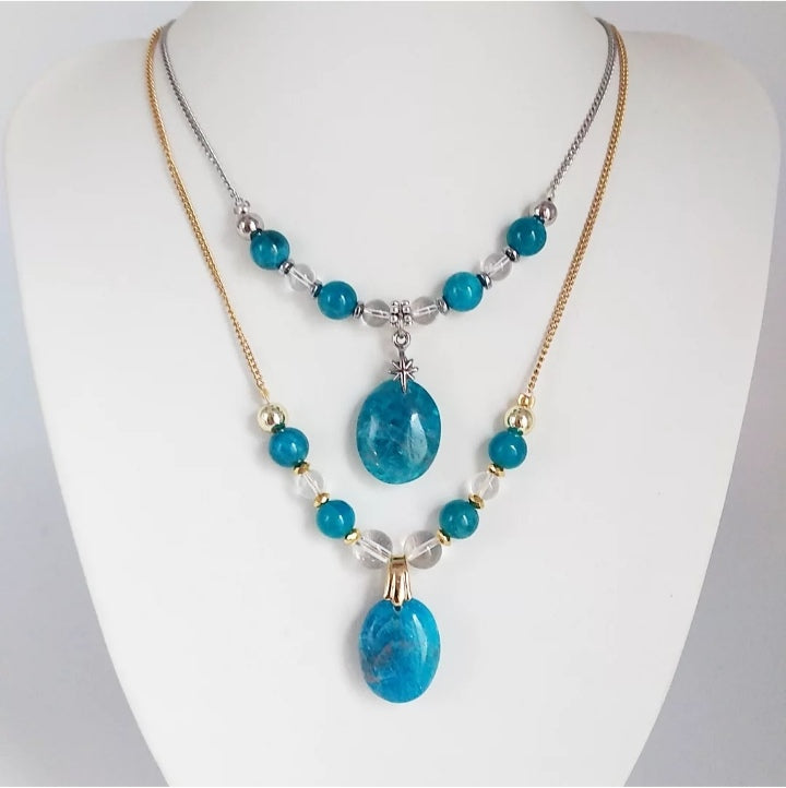 Collier en Apatite naturelle AAA : équilibre les chakras, favorise la communication et soutient la perte de poids. Élégance & énergie positive.