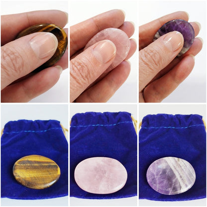 Galet anti-stress en pierre naturelle : un allié apaisant à emporter partout. Améthyste, Œil de Tigre ou Quartz Rose pour calmer le stress et retrouver la sérénité.