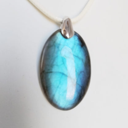 Pendentif en pierre naturelle - Labradorite